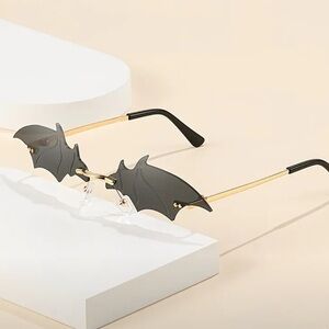 Black and Gold Bat Fashion Glasses